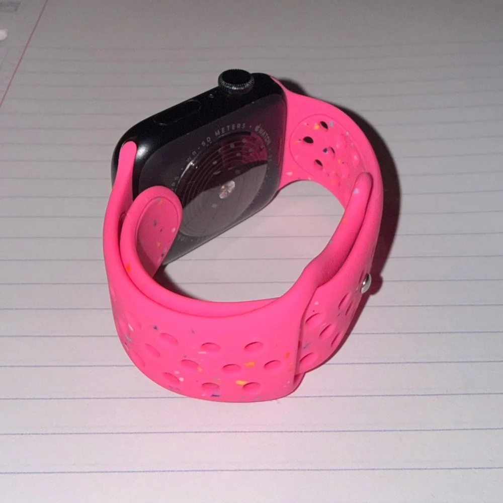 Apple Smartwatch Pink Band